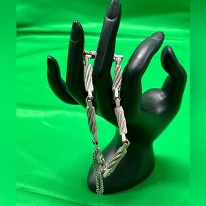 Elegant Silver Women's Bracelet